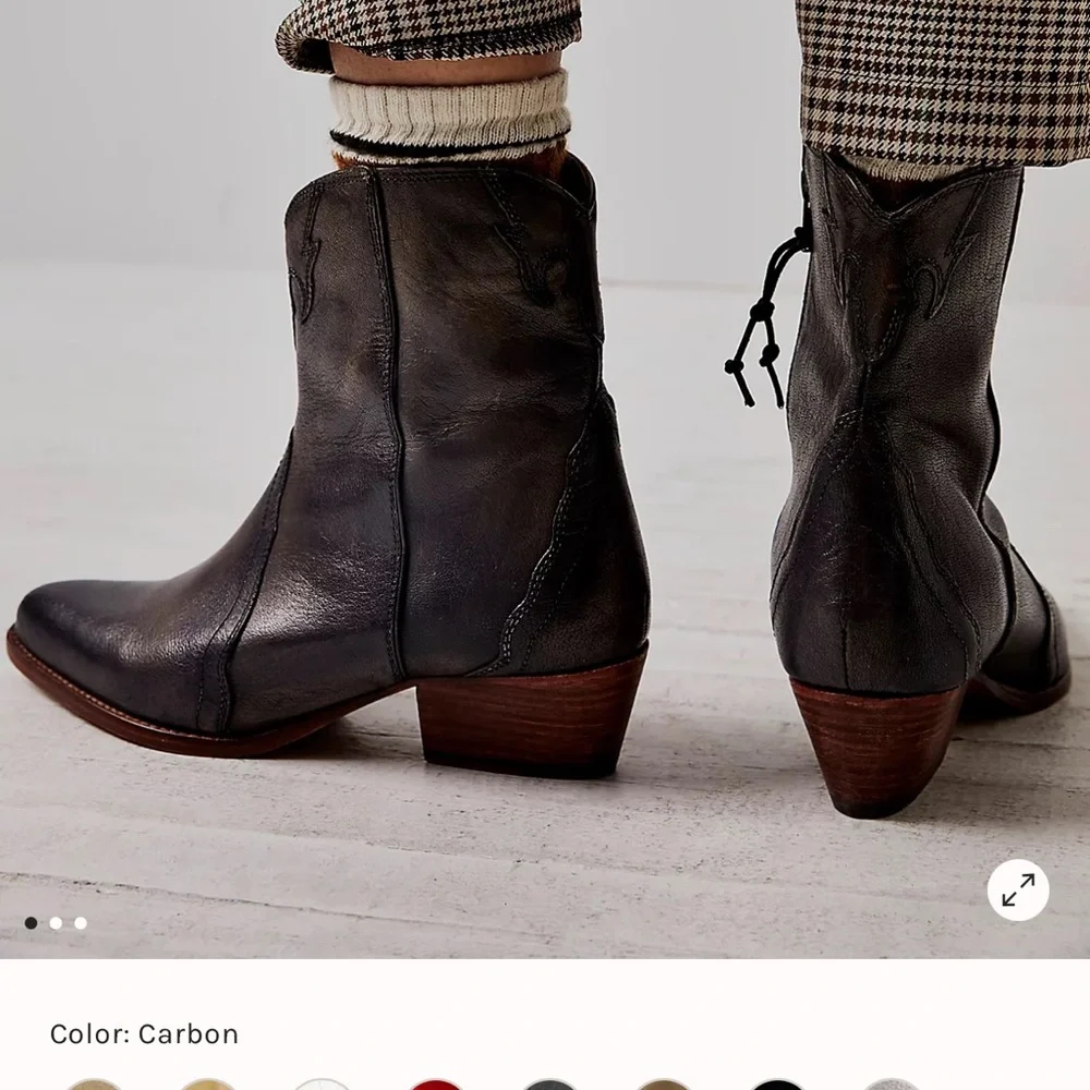 Free People Vintage Black leather cowboy Booties - Picture 4 of 11